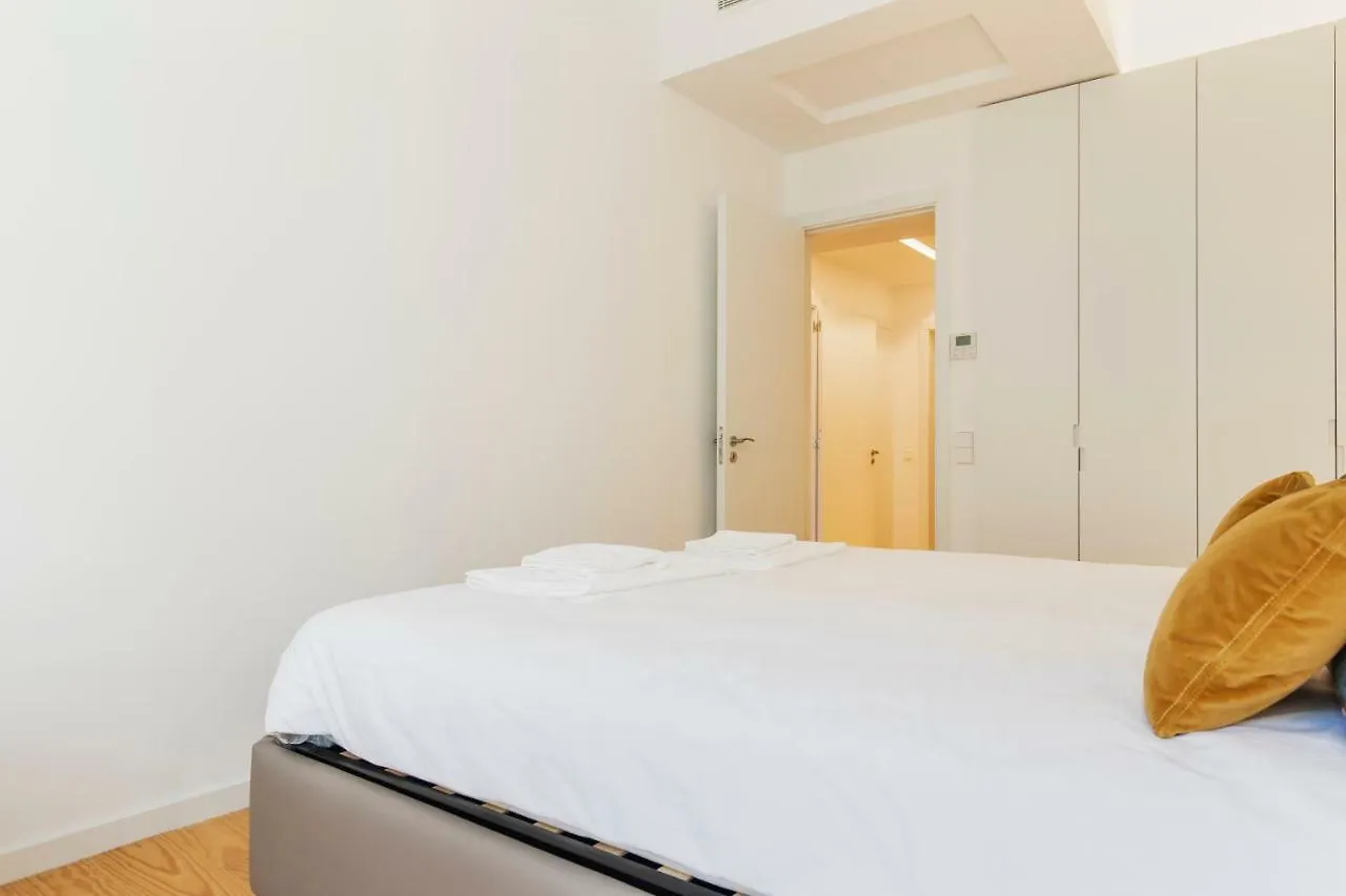 Trendy & Classic 2Bedroom Apartment Lisbon